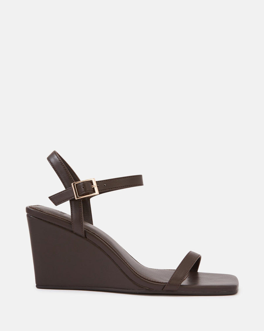 Prisca Mid Heel Ebony Leather