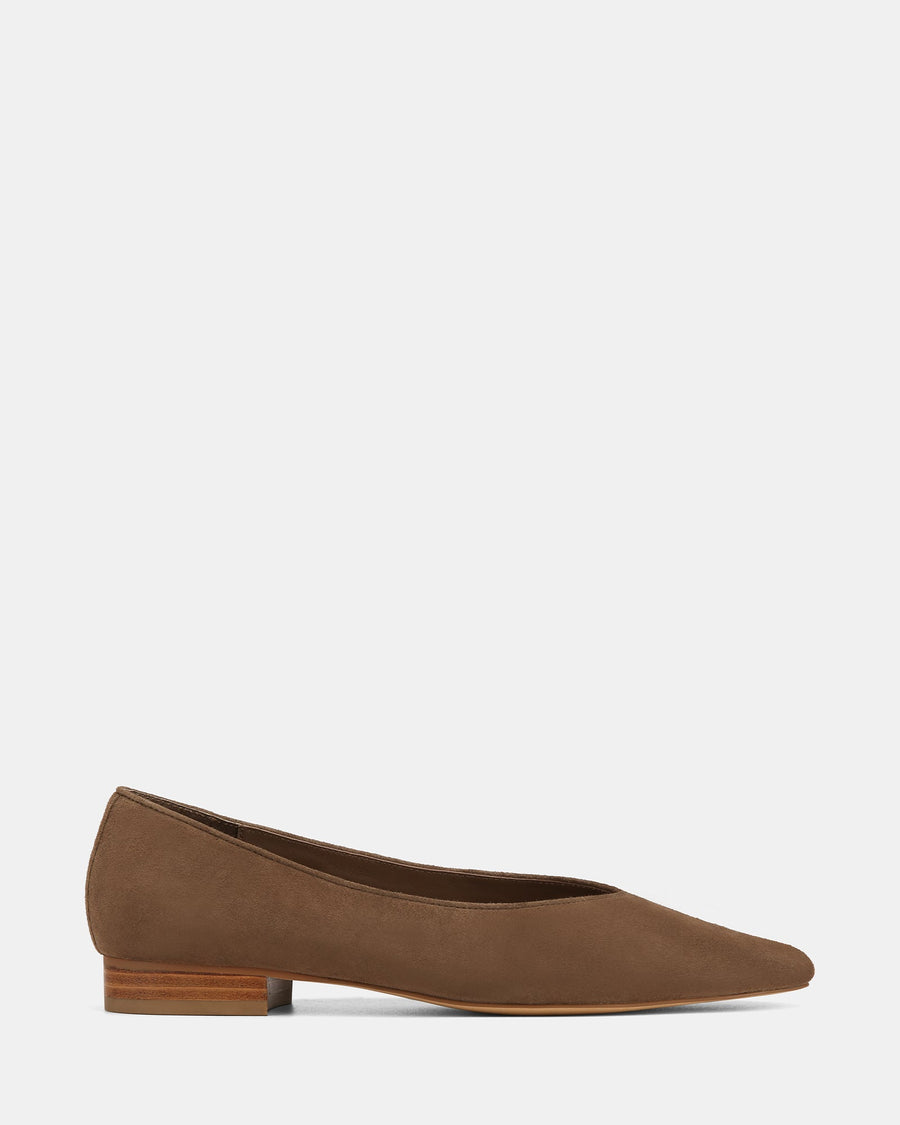 Calio Casual Flats Mocha Brown Suede
