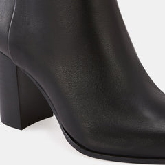 Harpa Mid Heels Black Leather
