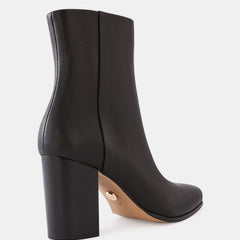 Harpa Mid Heels Black Leather
