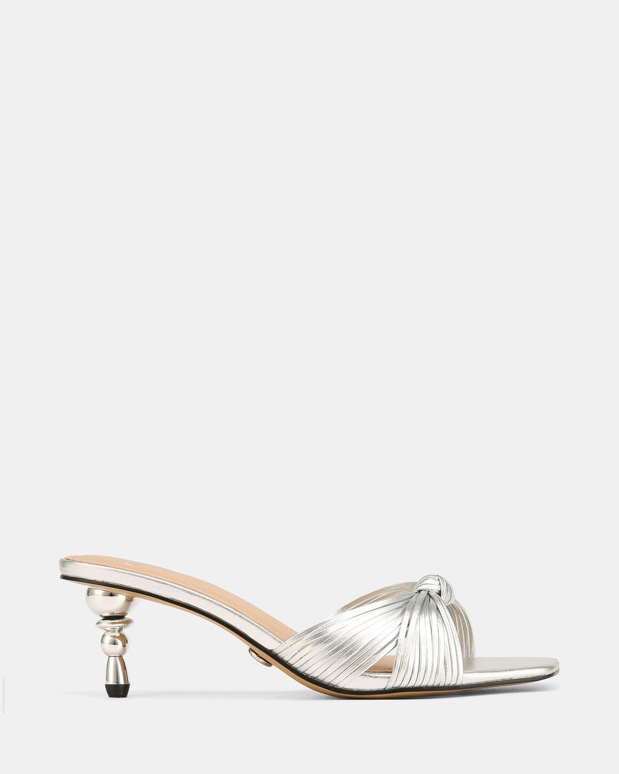 Gilda Low Sandals Silver Metallic Leather