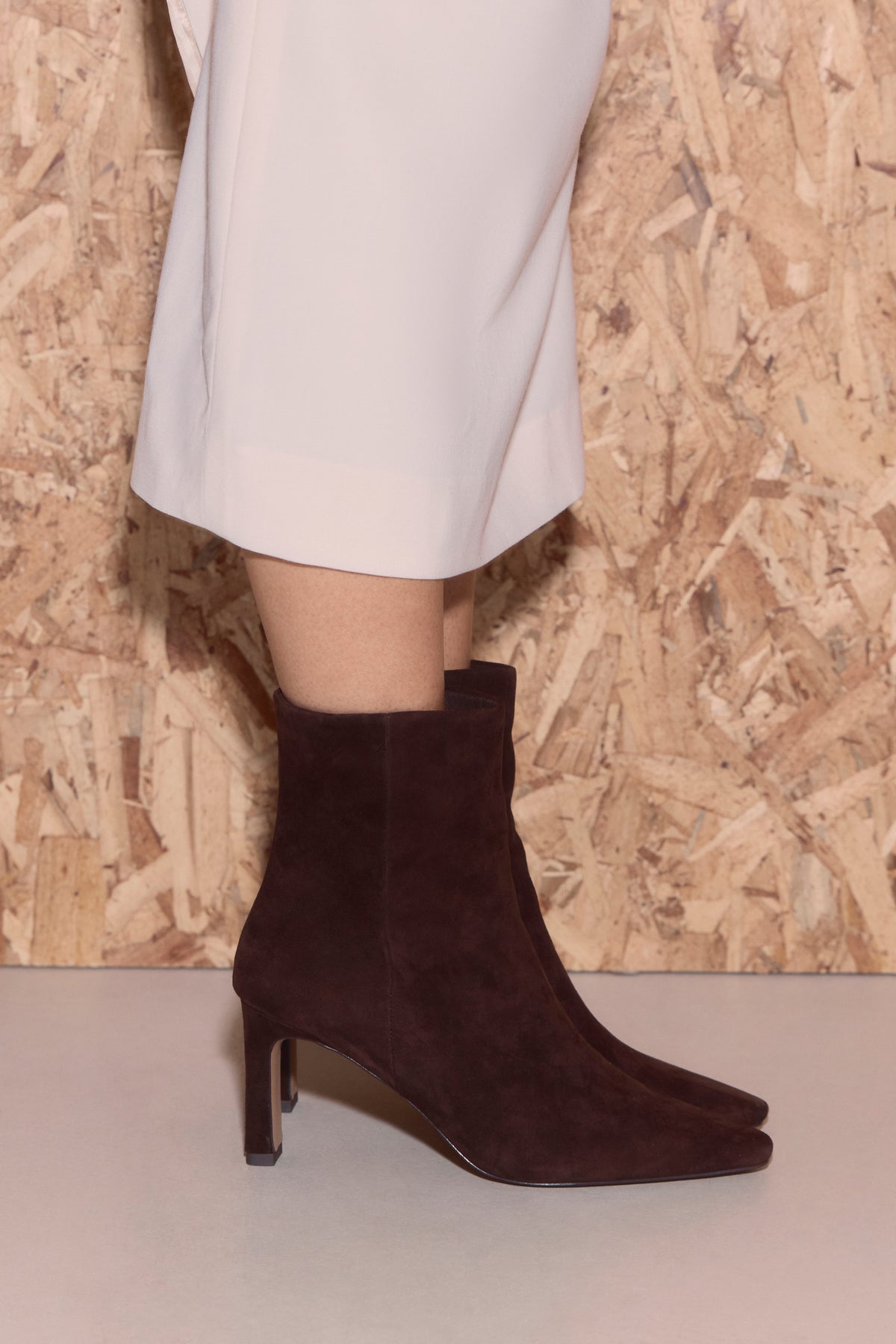 Nina Ankle Boot Chocolate Suede